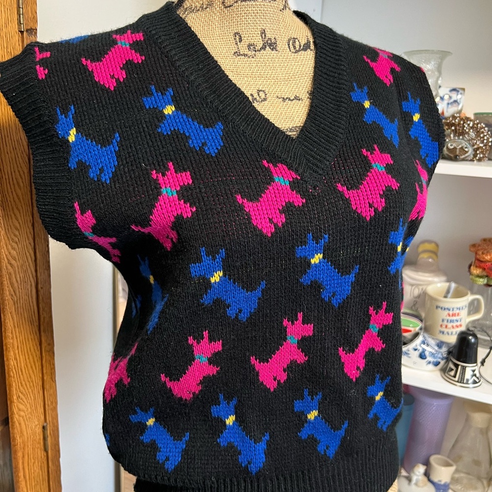 Colorful Dog Pattern Sweater - Picture 3 of 5